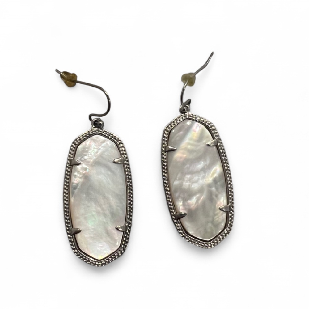 Kendra Scott Elle drop earrings